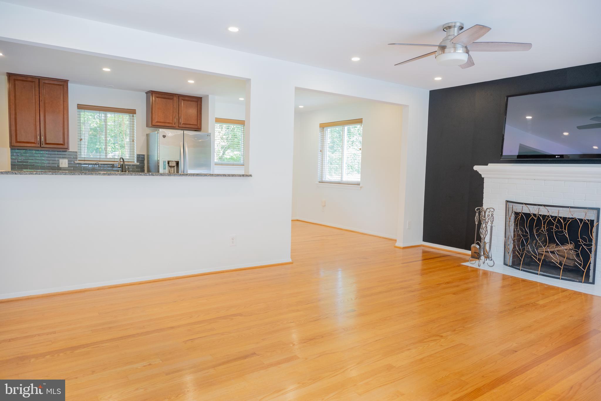5804 Atteentee Road Springfield, VA 22150 - Photo 15 of 83