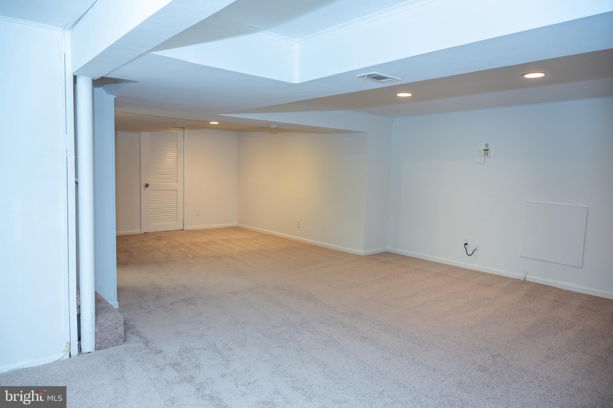 5804 Atteentee Road Springfield, VA 22150 - Photo 32 of 83