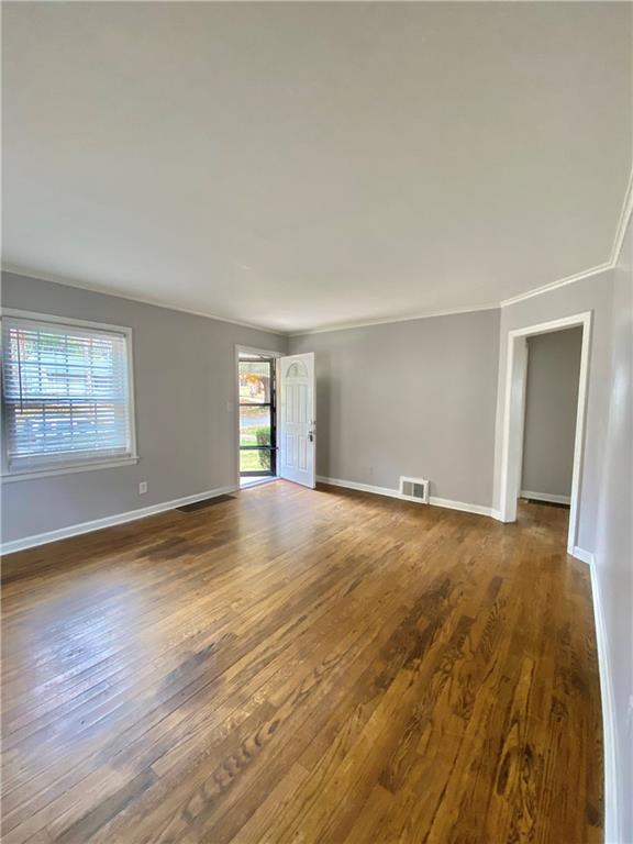 8122 Summit Street Kansas City, MO 64114 - Photo 11 of 25