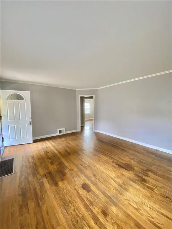 8122 Summit Street Kansas City, MO 64114 - Photo 9 of 25