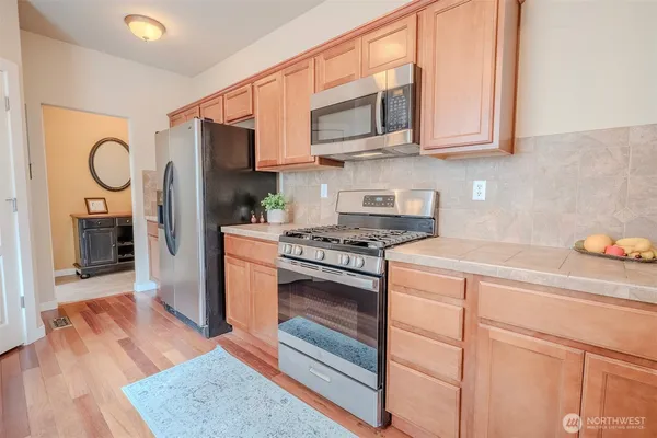 $1,025,000 | 12707 12th Drive Southeast, Everett, WA 98208