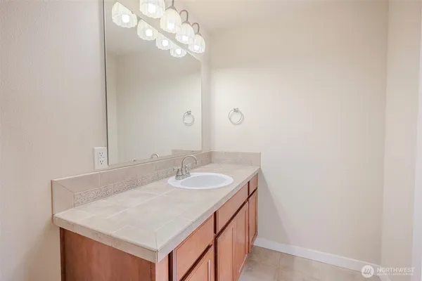 $1,025,000 | 12707 12th Drive Southeast, Everett, WA 98208