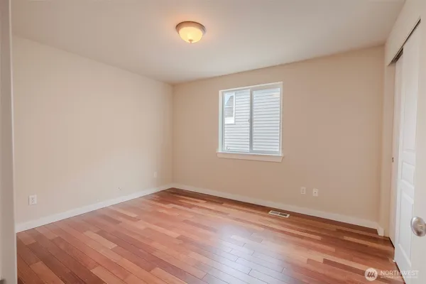 $1,025,000 | 12707 12th Drive Southeast, Everett, WA 98208