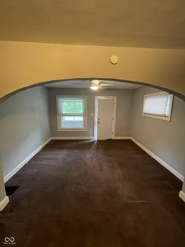 $625 | 890 North Gladstone Avenue, Indianapolis, IN 46201