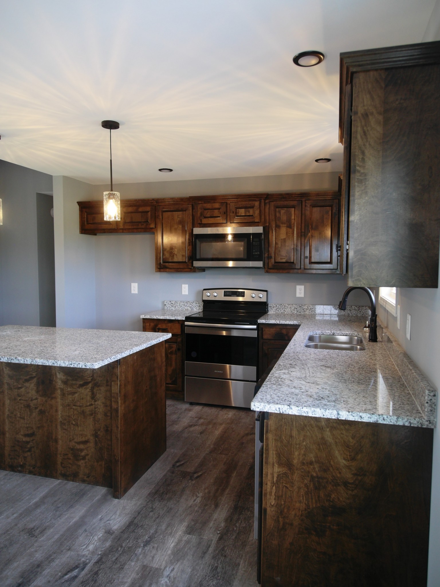 2420 Eugene Reed Road Woodbury, TN 37190 - Photo 8 of 18 Gallery Image 8