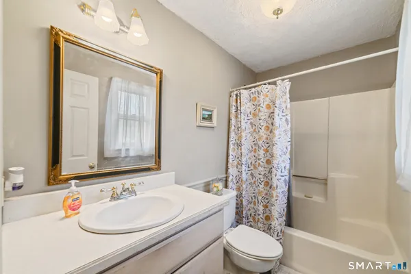 $365,000 | 5 Gorman Place, East Hartford, CT 06108
