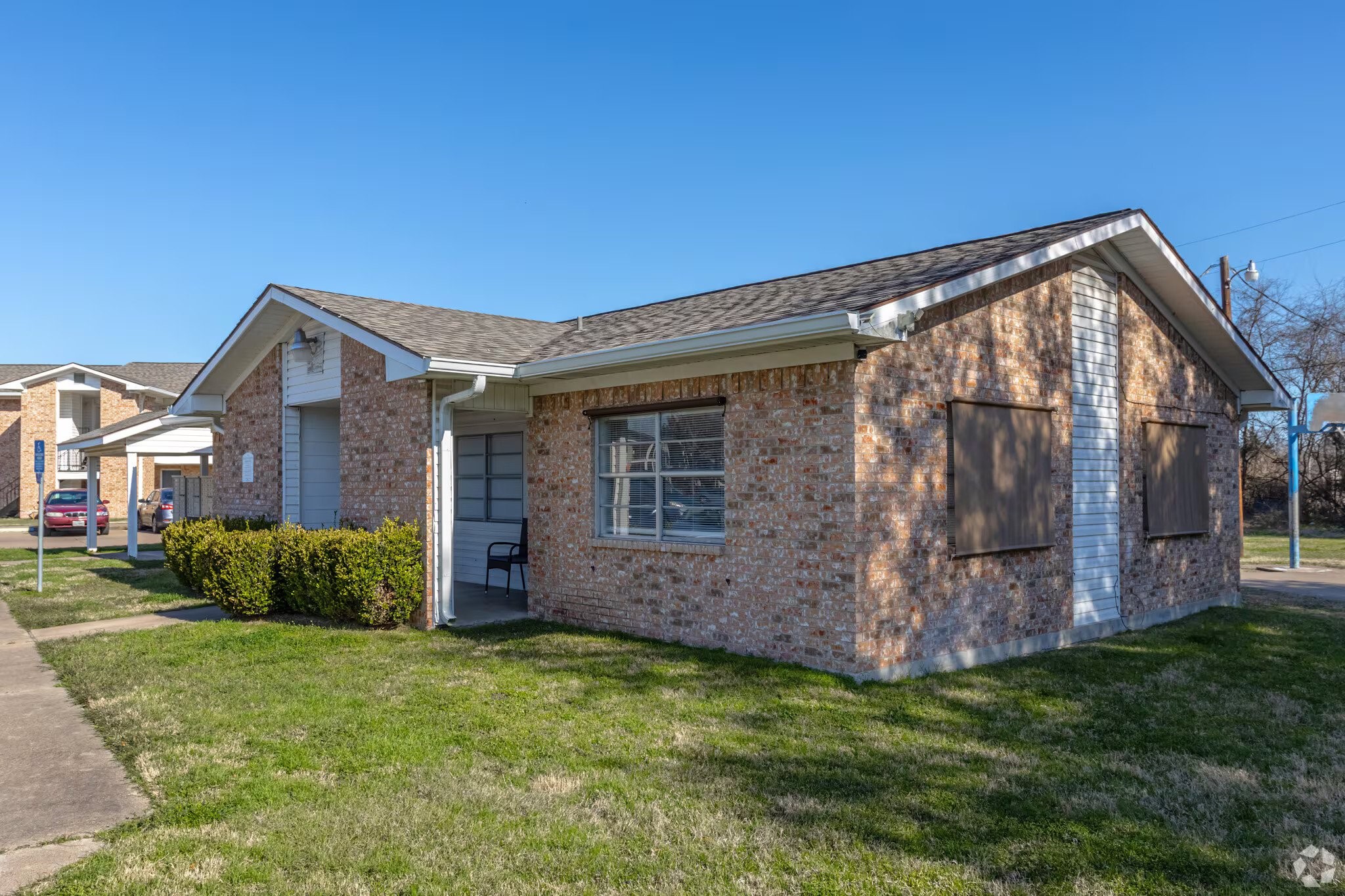 520 Laredo Street Navasota, TX 77868 - Photo 4 of 13 a view of a house with a yard
