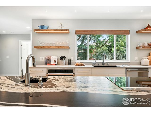 $2,850,000 | 4557 Apple Way, Boulder, CO 80301