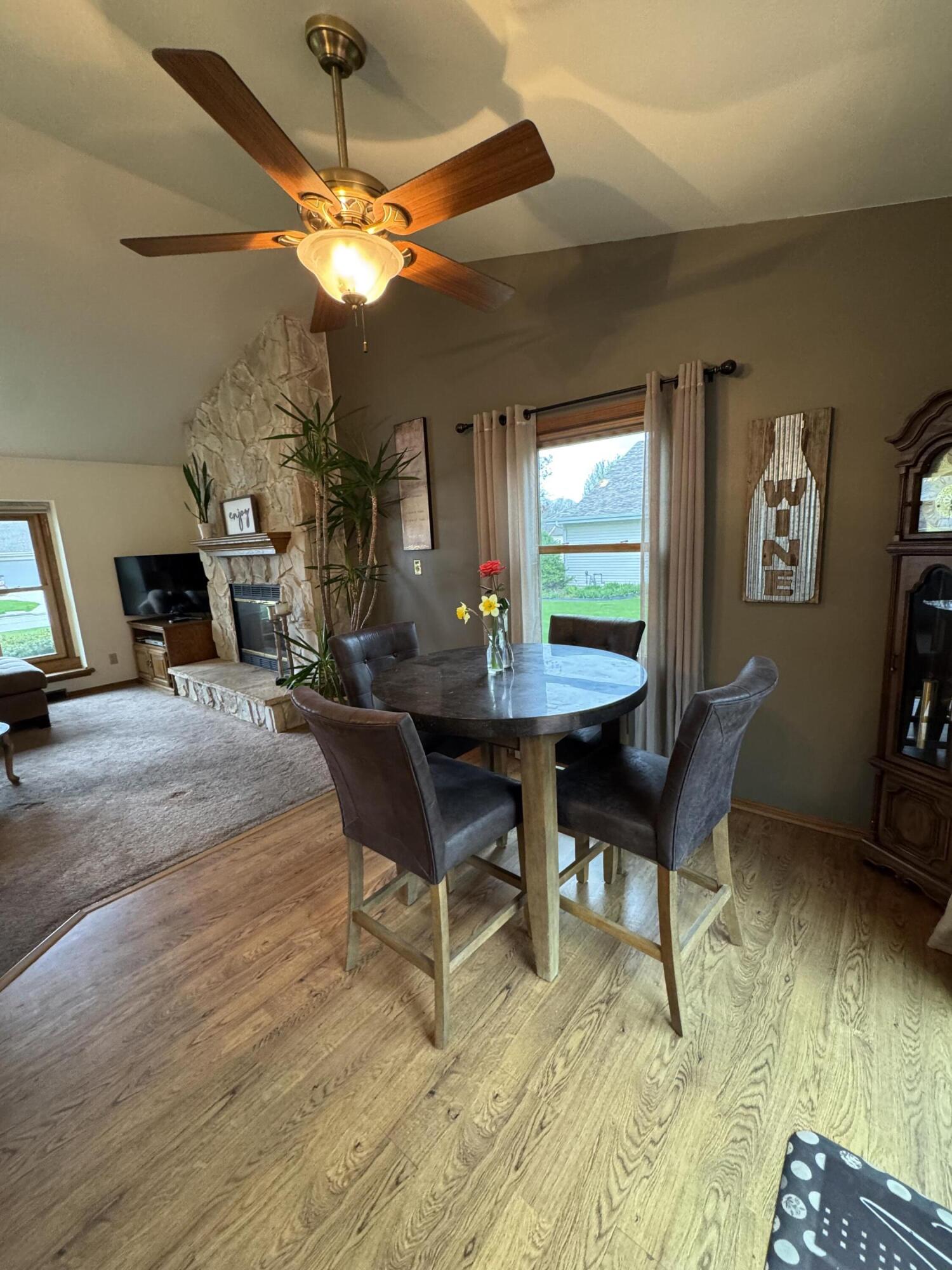 7369 South Hillendale Drive Franklin, WI 53132 - Photo 6 of 21 Dining Room
