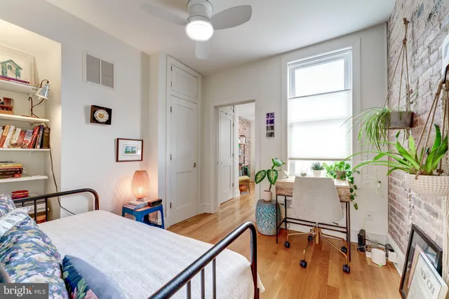 $3,475 | 602 14th Place Northeast, Washington, DC 20002