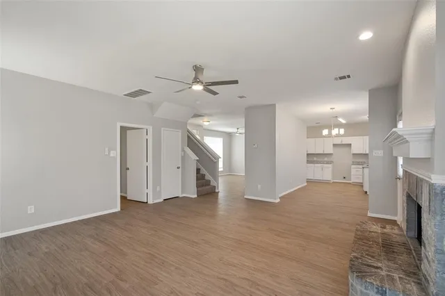 $1,995 | 512 Waterford Street, Farmersville, TX 75442