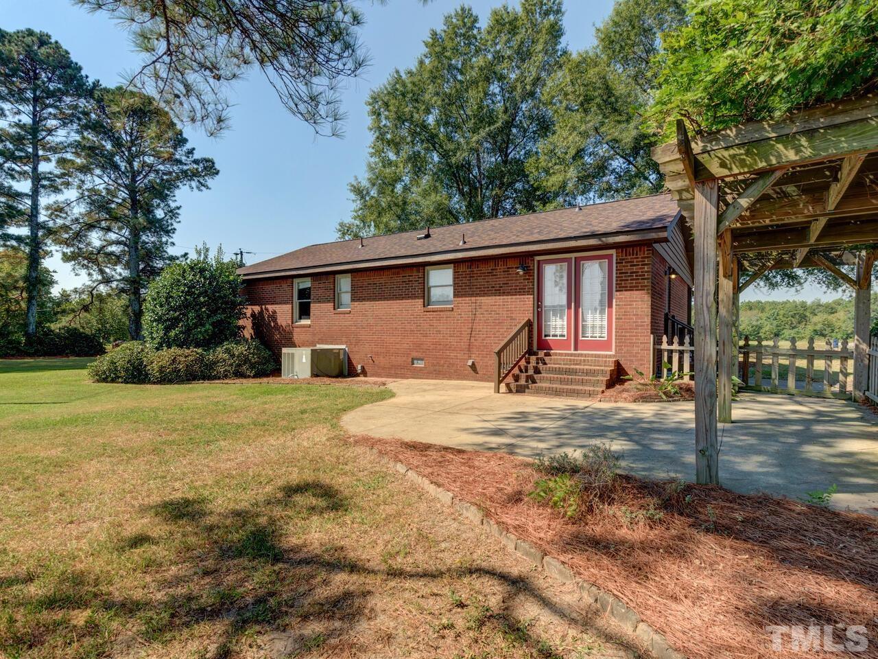 2178 Tarheel Road Benson, NC 27504 - Photo 24 of 24 Gallery Image 24