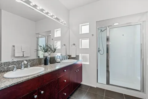 $545,000 | 250 Enterprise Way, Palm Springs, CA 92262