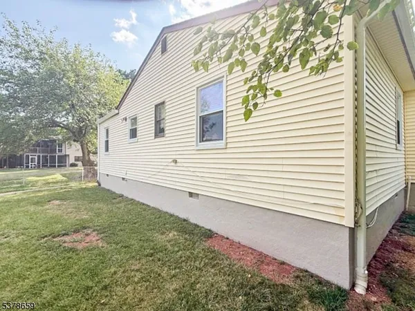 $595,000 | 403 Girard Avenue, Somerset, NJ 08873