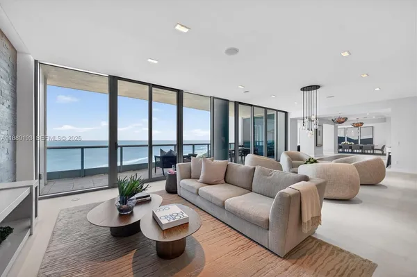 $17,500,000 | 5959 Collins Avenue, Unit 1804, Miami Beach, FL 33140