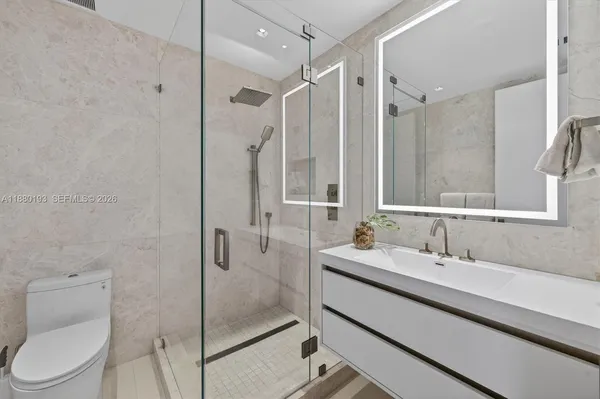 $17,500,000 | 5959 Collins Avenue, Unit 1804, Miami Beach, FL 33140