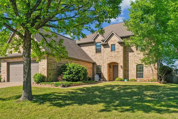 $625,000 | 304 Creekside Trail, Argyle, TX 76226