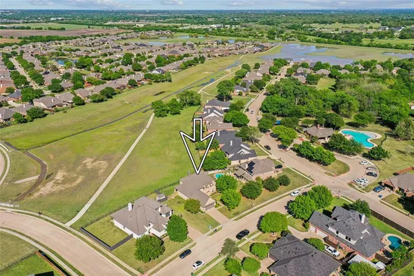 $625,000 | 304 Creekside Trail, Argyle, TX 76226