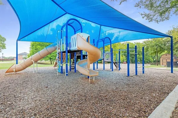 $625,000 | 304 Creekside Trail, Argyle, TX 76226