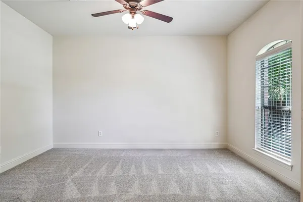 $625,000 | 304 Creekside Trail, Argyle, TX 76226