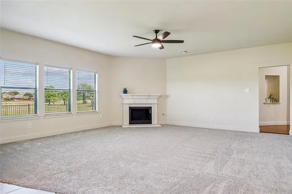 $625,000 | 304 Creekside Trail, Argyle, TX 76226