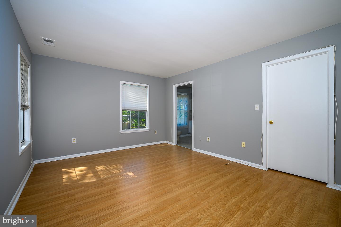 115 Cascade Court, Unit 7 Princeton, NJ 08540 - Photo 10 of 27 a view of an empty room with window and a bathroom