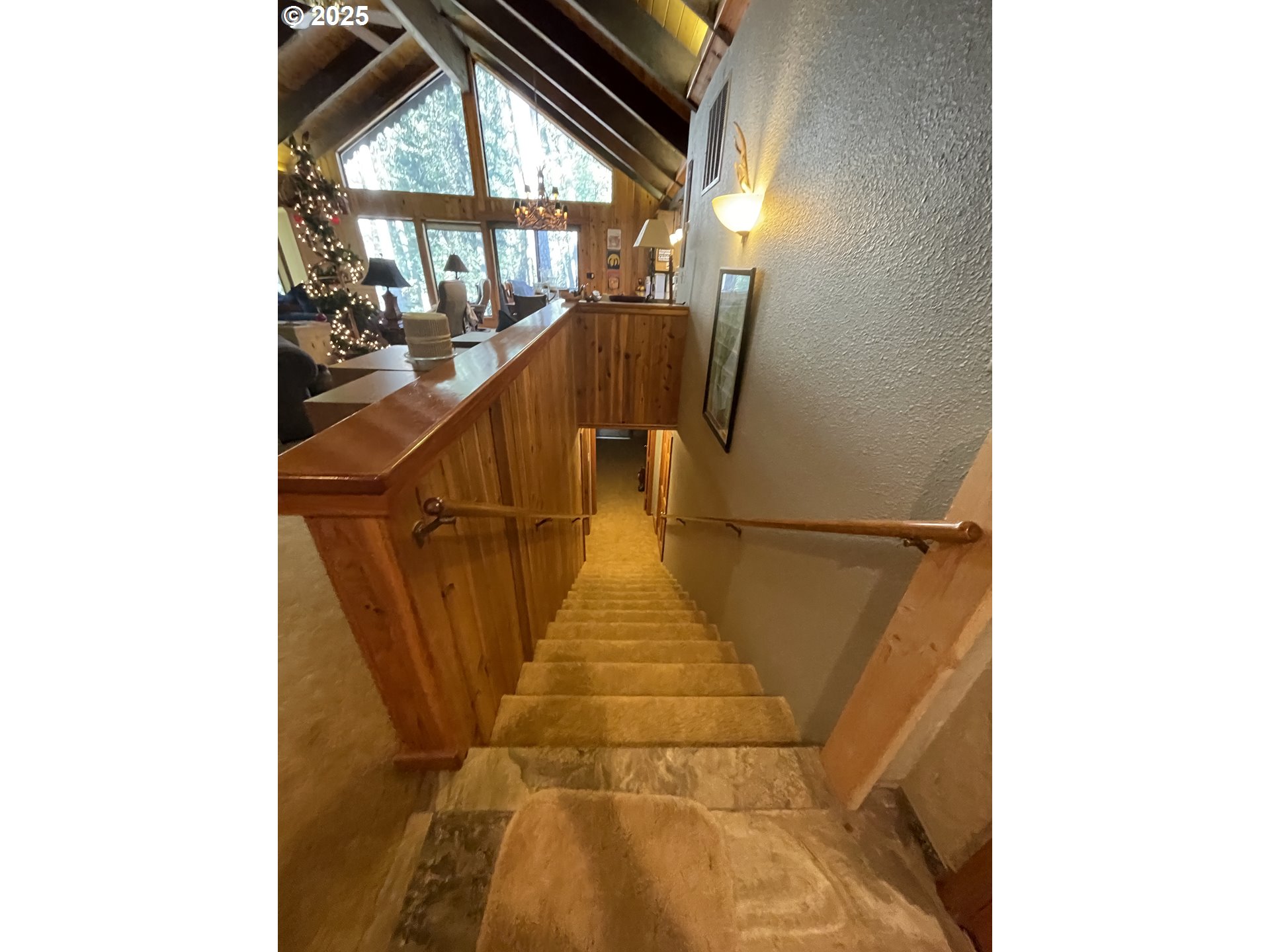 64624 West Frk Lane Joseph, OR 97846 - Photo 16 of 31 a view of entryway