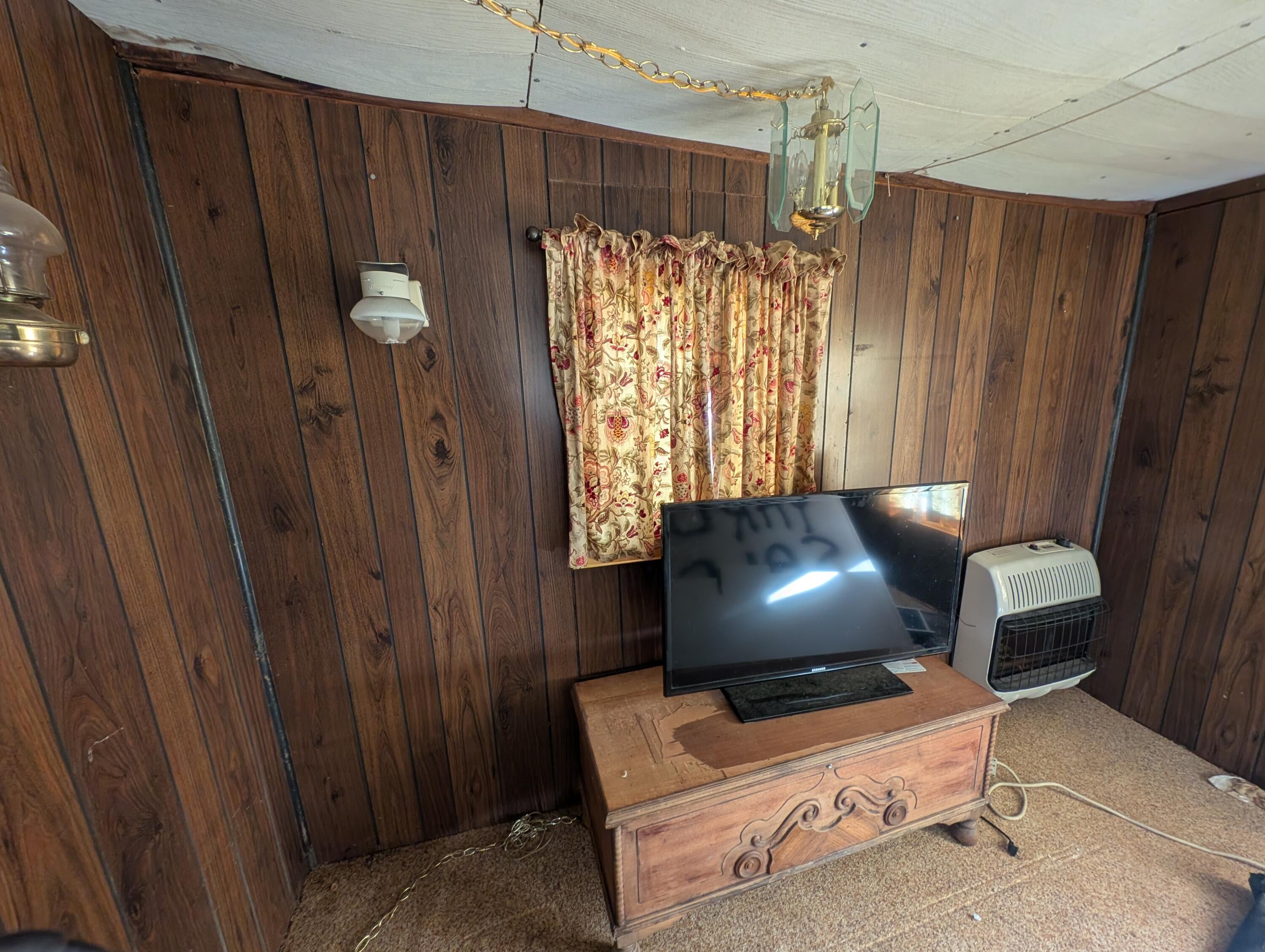 18727 North Rod And Gun Road Atlanta, MI 49709 - Photo 41 of 51 guest cabin