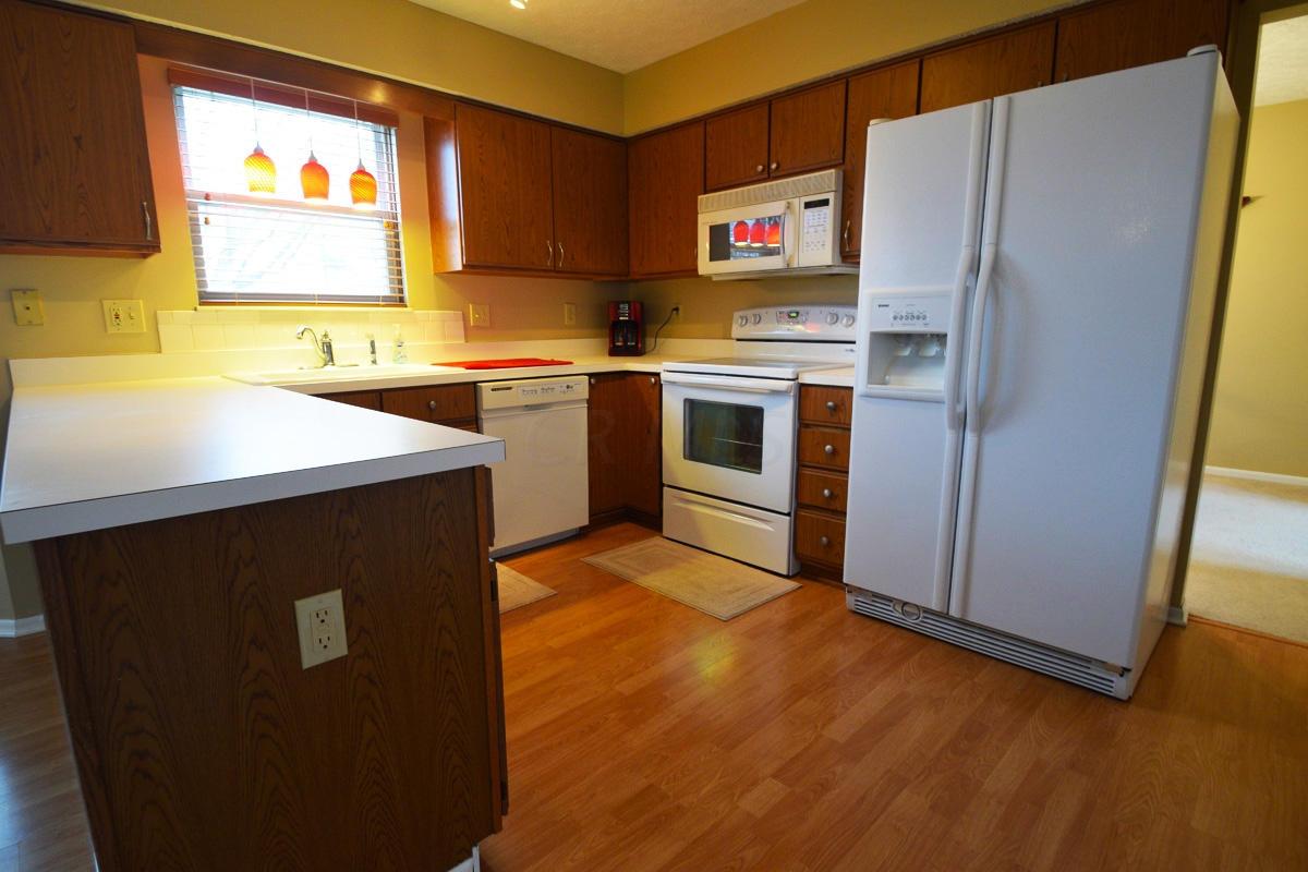 766 Prairie Road Galloway, OH 43119 - Photo 3 of 25 Gallery Image 3