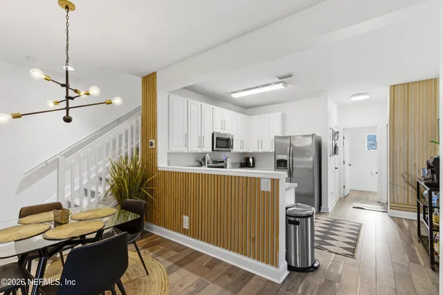 $2,495 | 7990 Baymeadows Road, Unit 1801, Jacksonville, FL 32256