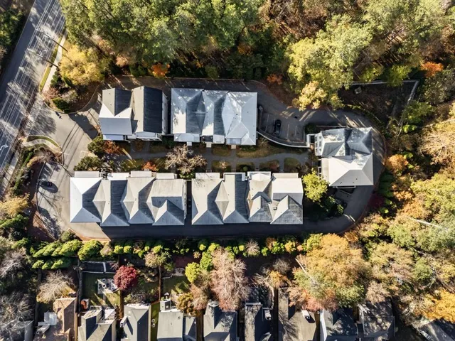 $949,000 | 11640 Folia Circle, Alpharetta, GA 30005