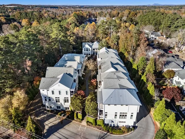 $949,000 | 11640 Folia Circle, Alpharetta, GA 30005