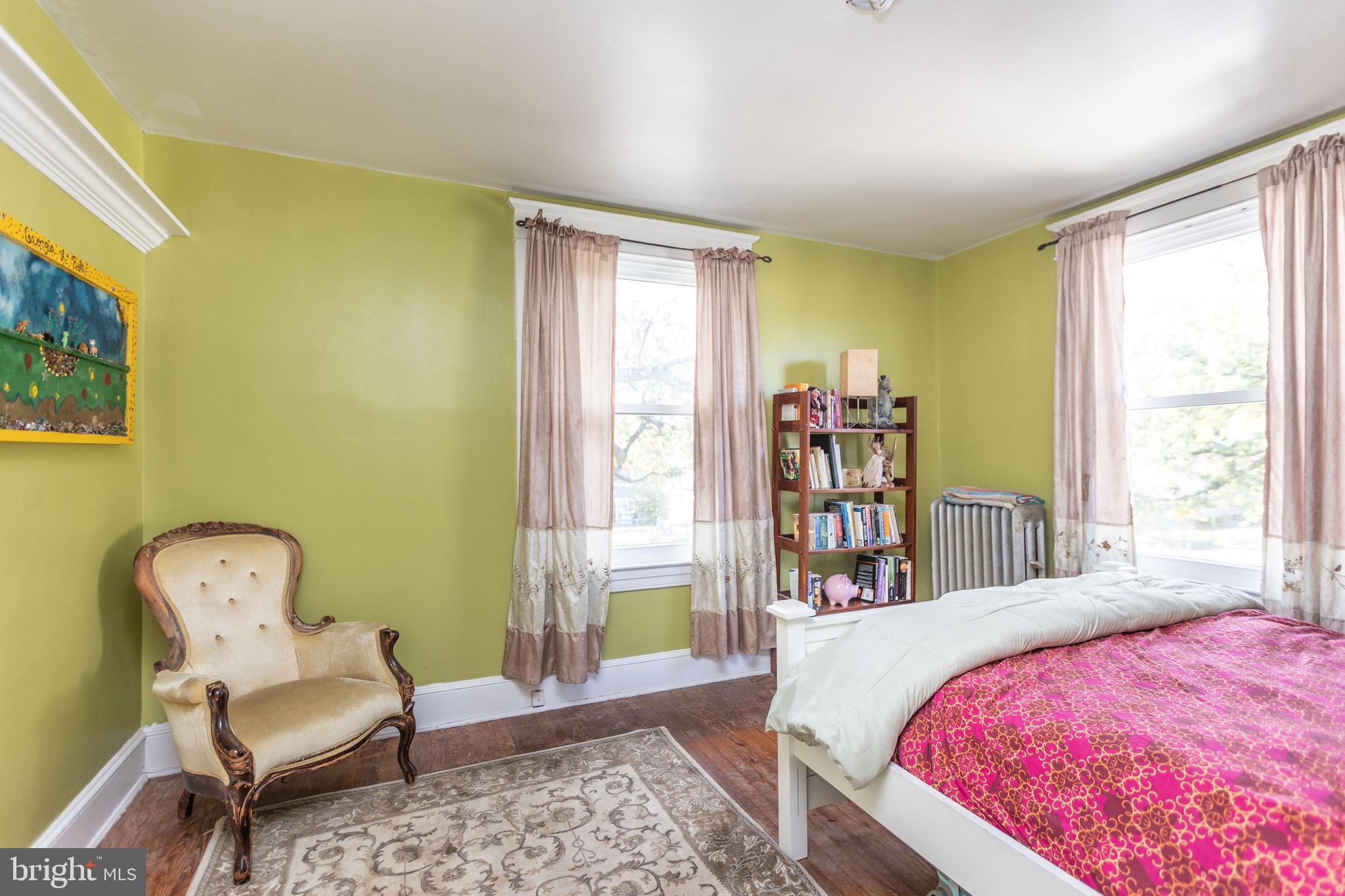 4223 Harcourt Road Baltimore, MD 21214 - Photo 26 of 36 Third bedroom