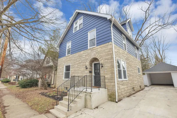 $449,000 | 115 West Central Avenue, Delaware, OH 43015