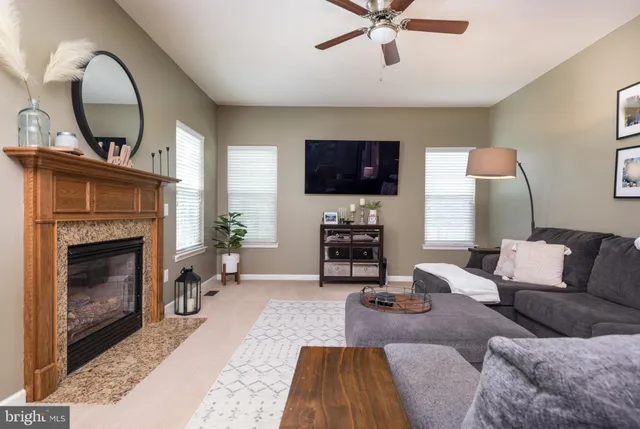 $4,200 | 13724 Hastenbeck Drive, Gainesville, VA 20155