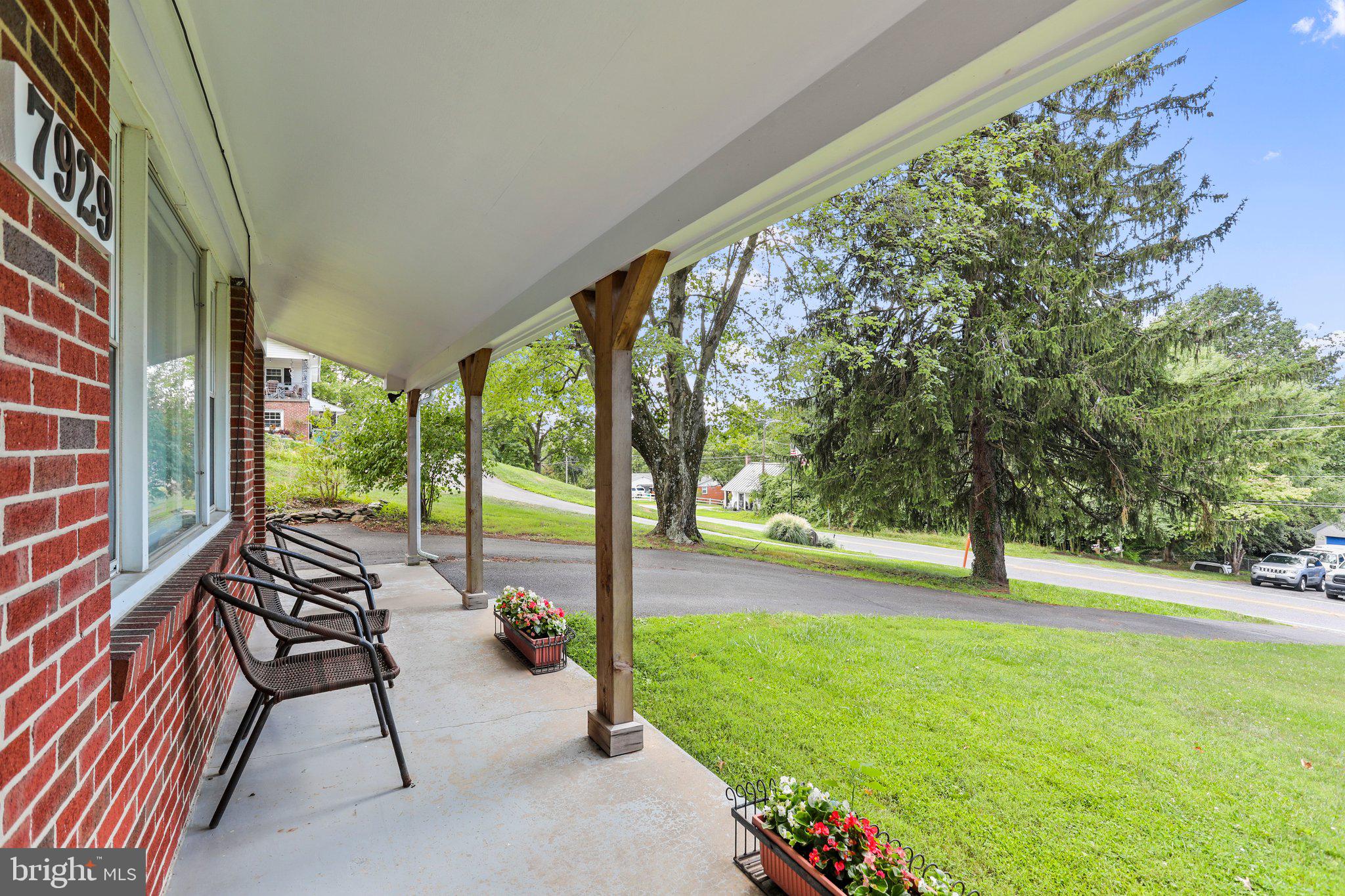 7929 McKaig Road Frederick, MD 21701 - Photo 7 of 39 Gallery Image 7