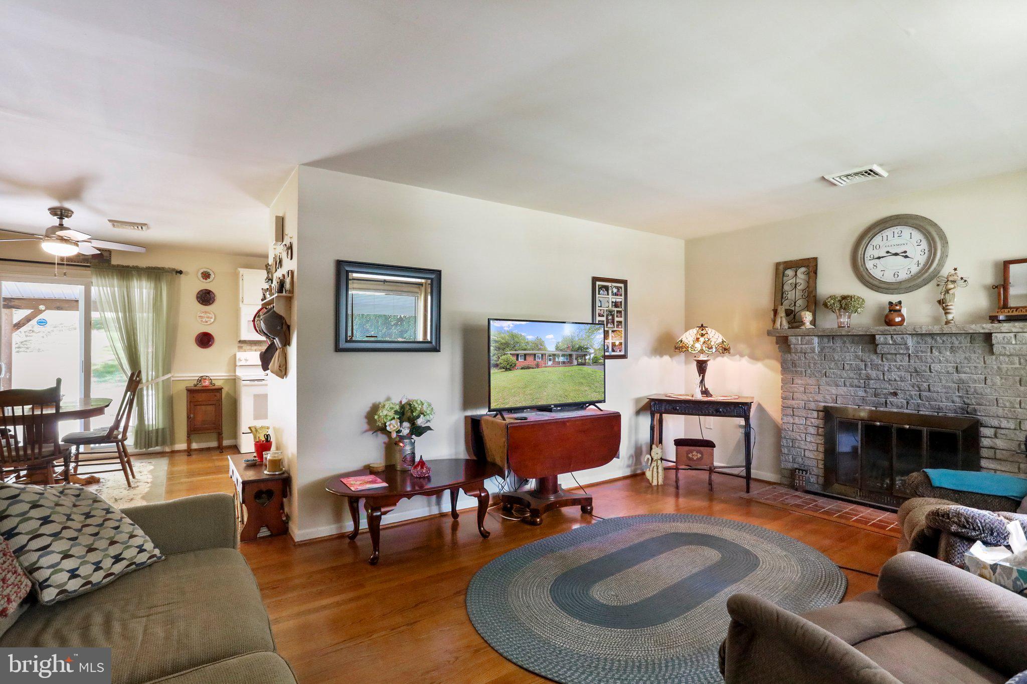 7929 McKaig Road Frederick, MD 21701 - Photo 8 of 39 Gallery Image 8