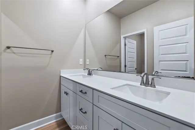 $5,500 | 19109 Azul Lane, Huntington Beach, CA 92648