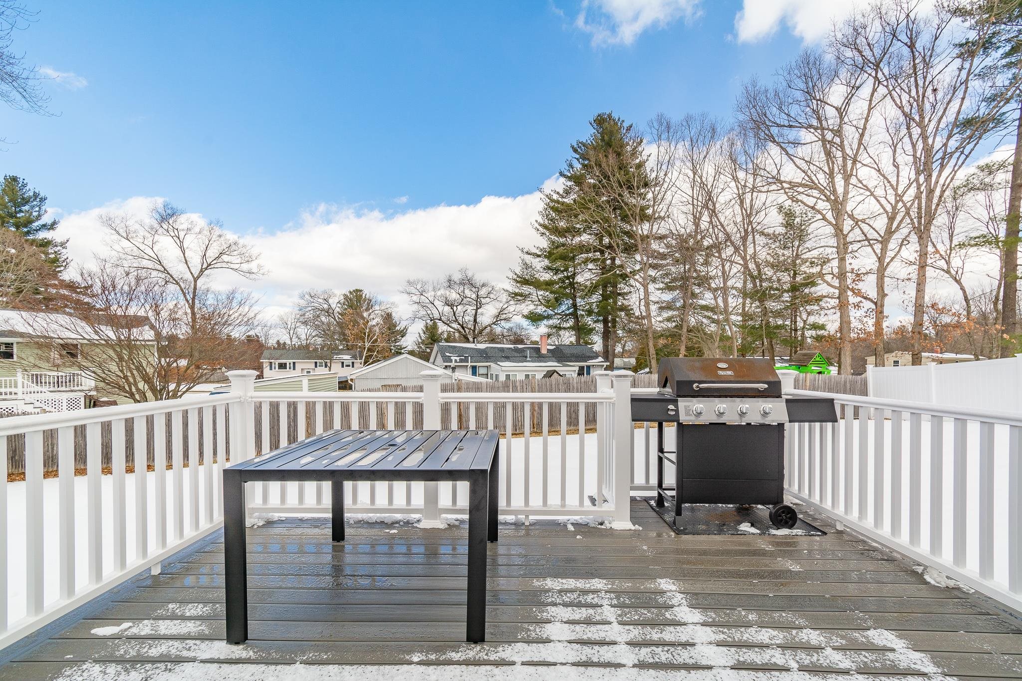 4 Shetland Road Nashua, NH 03062 - Photo 26 of 35 Gallery Image 26