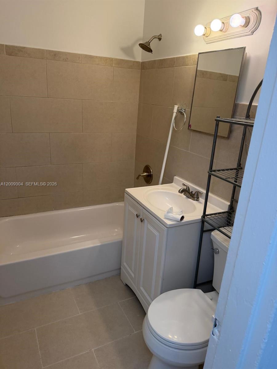 4840 Northwest 27th Avenue, Unit 2 Miami, FL 33142 - Photo 9 of 10