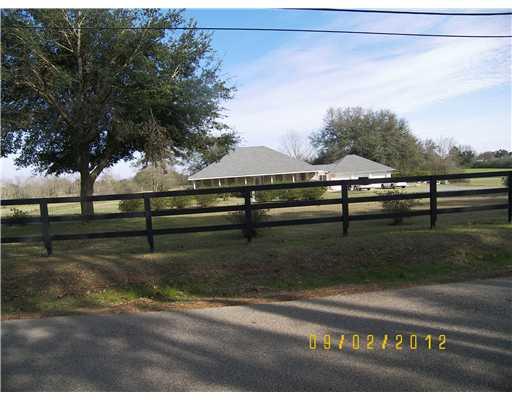 82302 Holliday Road Folsom, LA 70437 - Photo 1 of 1 Gallery Image 1