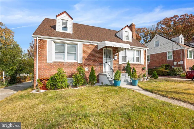 $1,800 | 121 Onondaga Drive, Oxon Hill, MD 20745