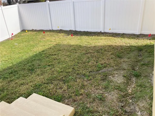 $2,400 | 925 Lora Street, Daytona Beach, FL 32114