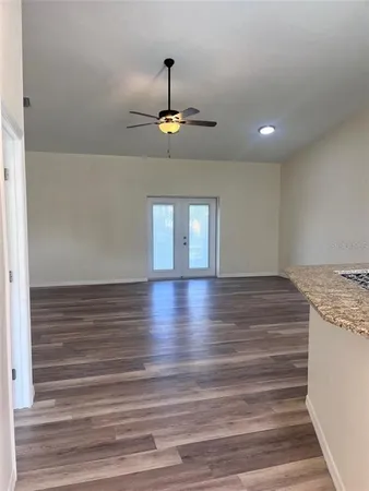 $2,400 | 925 Lora Street, Daytona Beach, FL 32114