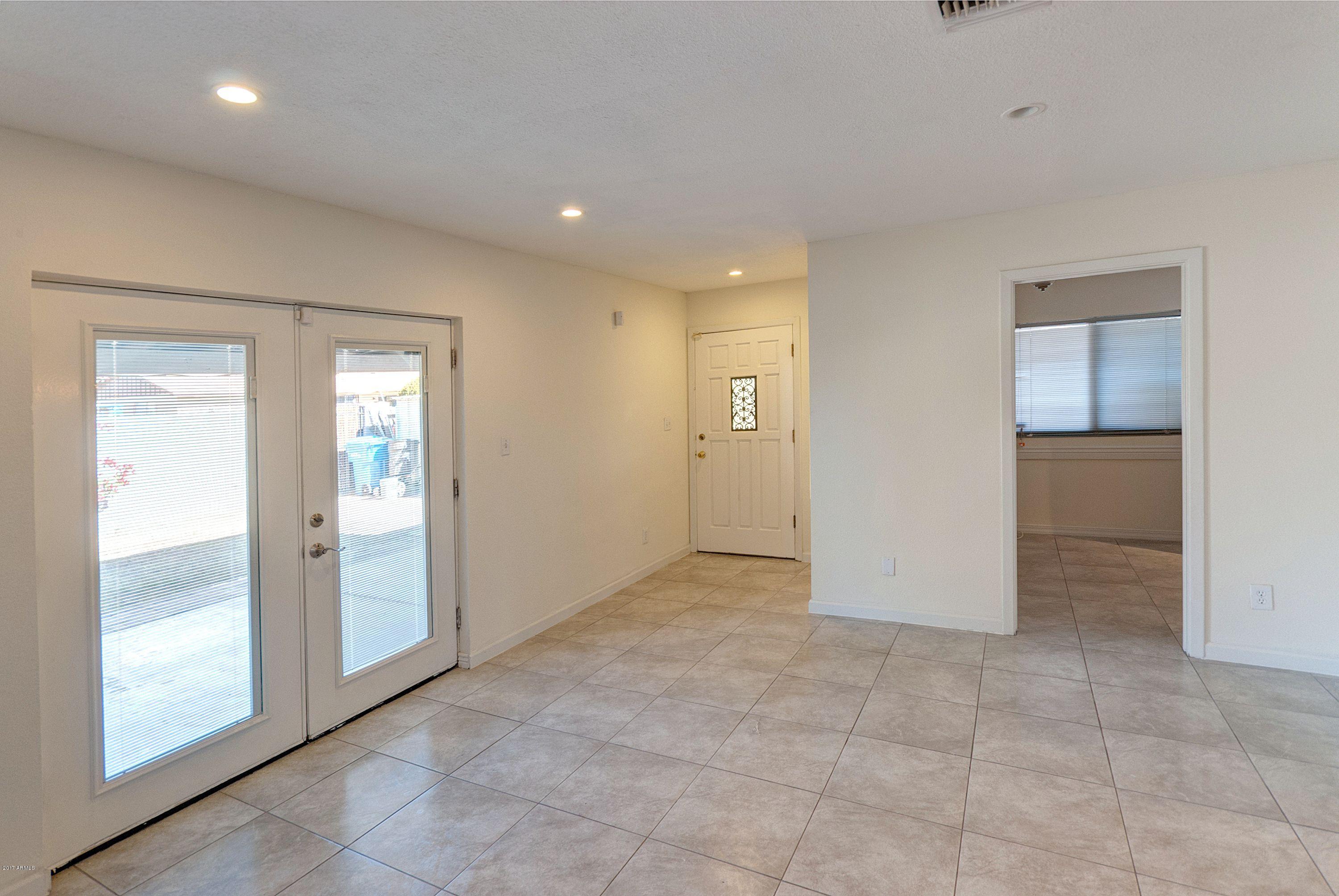 2336 West Bloomfield Road Phoenix, AZ 85029 - Photo 11 of 32 Bloomfield-11