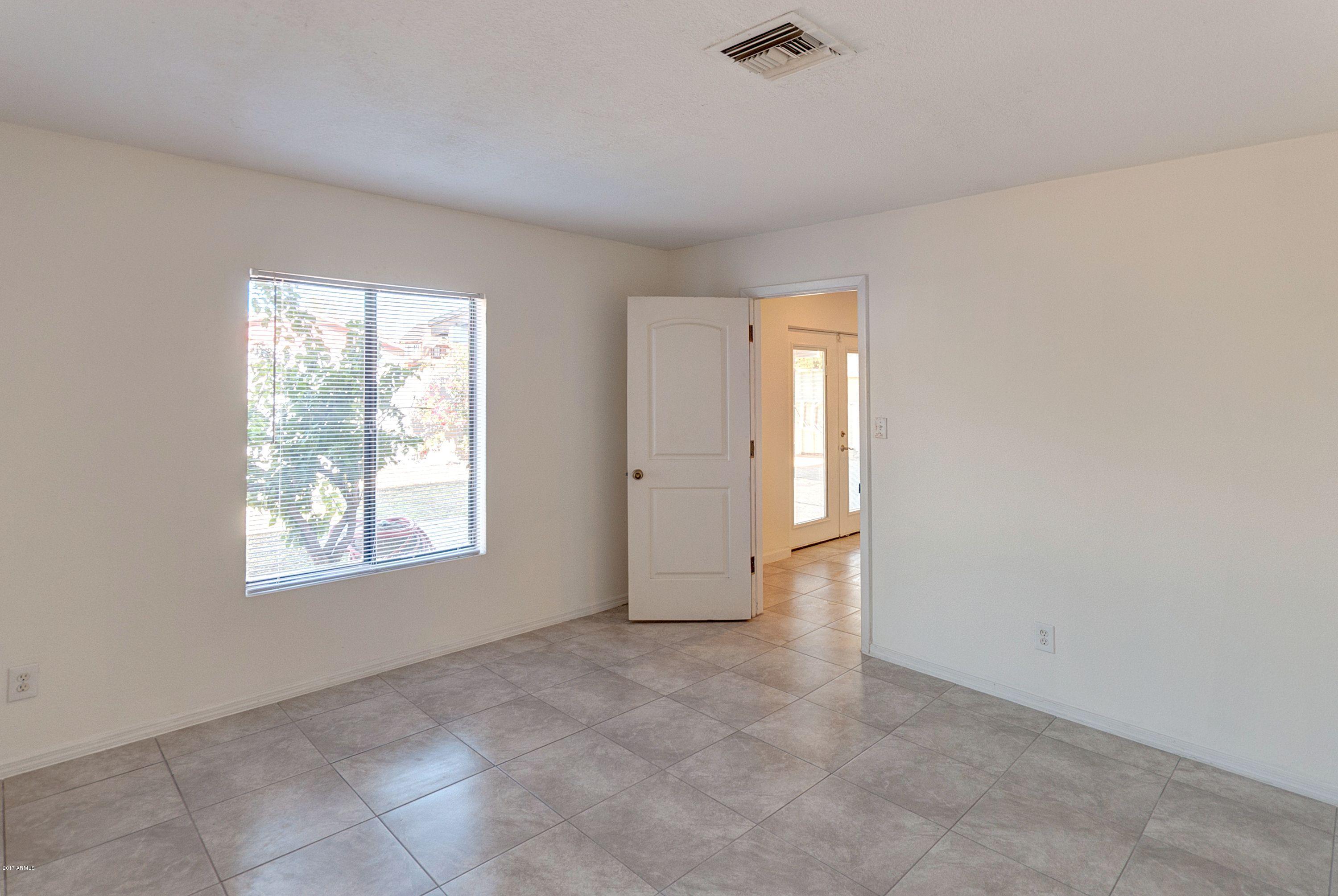 2336 West Bloomfield Road Phoenix, AZ 85029 - Photo 21 of 32 Bloomfield-20