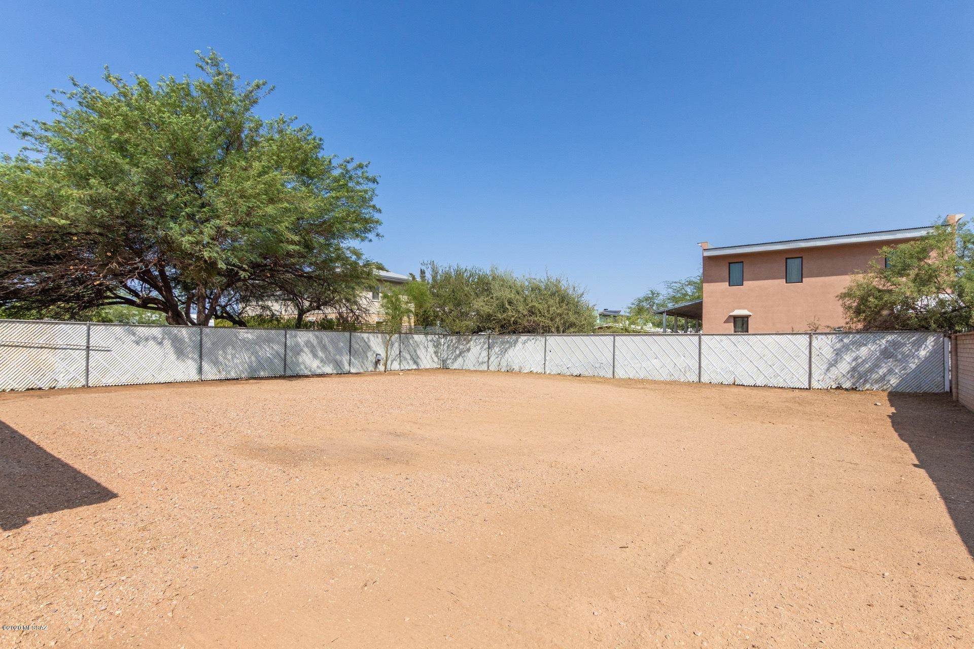1043 East Navajo Road Tucson, AZ 85719 - Photo 23 of 25