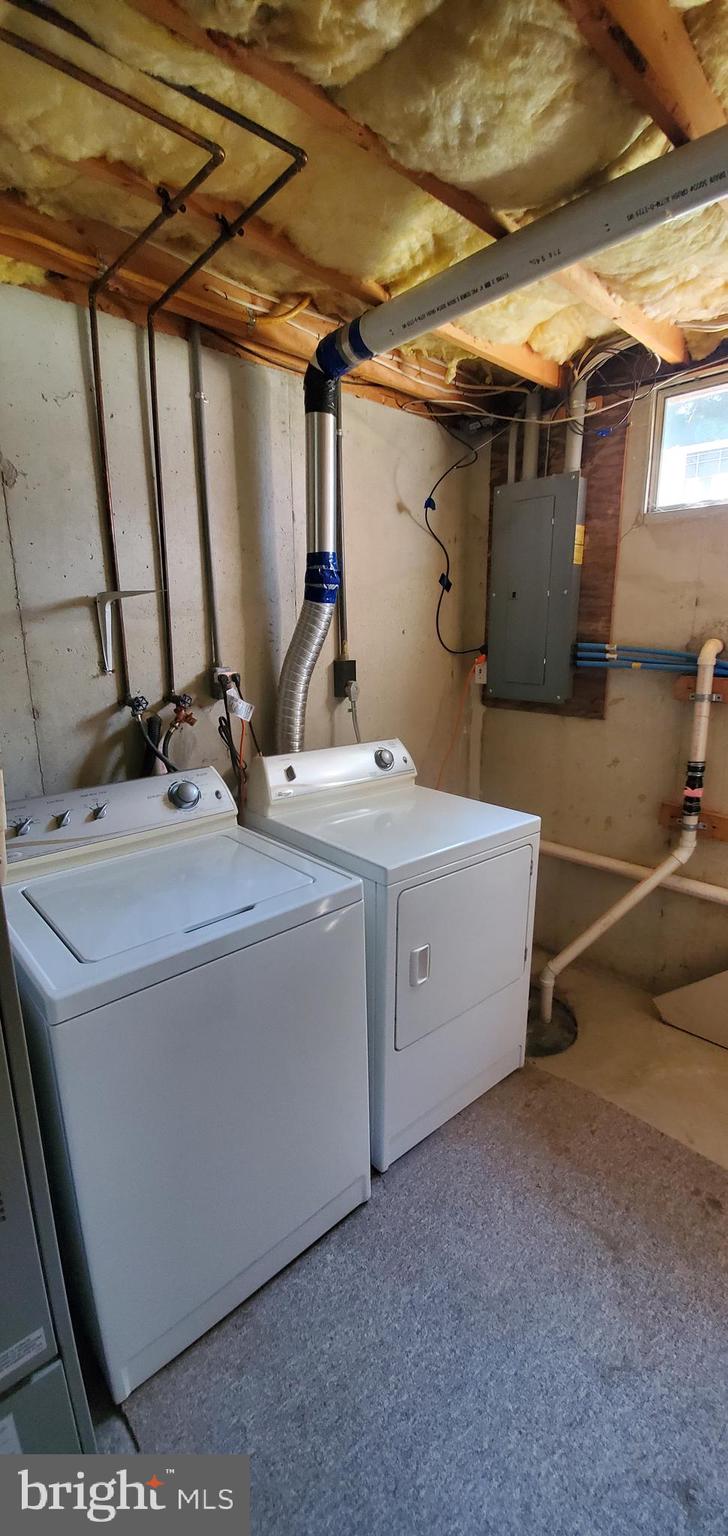 2927 Newport Way Sinking Spring, PA 19608 - Photo 22 of 24 Basement laundry