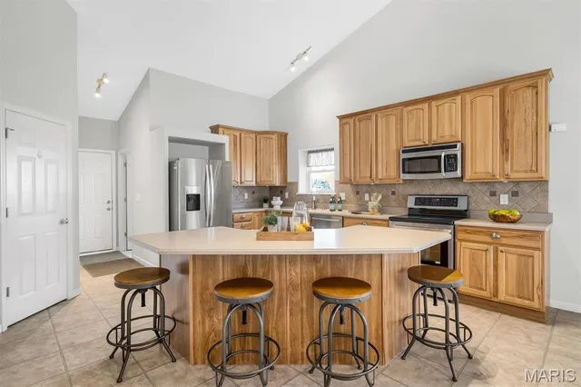 $549,999 | 702 Balcarra Drive, O'Fallon, MO 63368