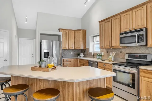 $549,999 | 702 Balcarra Drive, O'Fallon, MO 63368